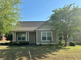 2475 Waterstone Cir, Auburn, AL 36832