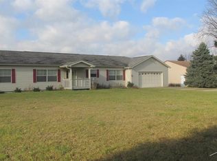 5566 Dorwood Rd, Saginaw, MI 48601