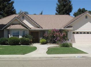 1024 W Hemlock Ave SE, Visalia, CA 93277