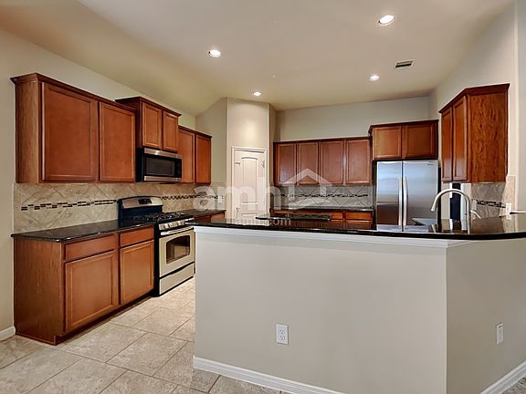 4th image of 7446 Durango Creek Dr