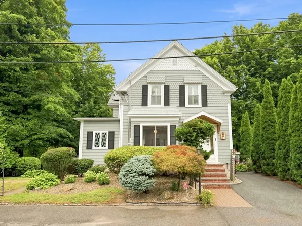 8 Charles St, Woburn, MA 01801