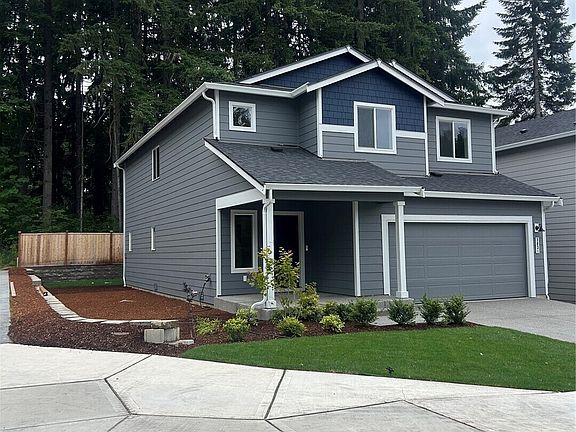2nd image of 3031 6th Avenue NE