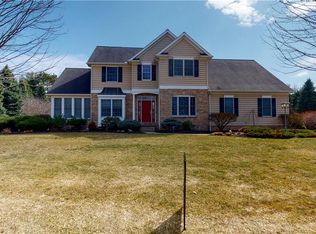 1601 Elleway Ct, Fairview, PA 16415