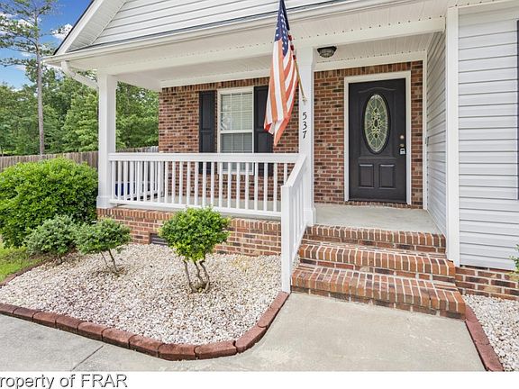 3rd image of 537 Woodberry Cir