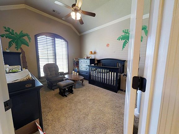 5th image of 1403 NE Mustang Dr