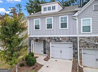 5195 Madeline Pl, Stone Mountain, GA 30083