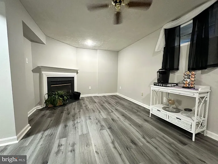 51 Chins Ct — Photo 33