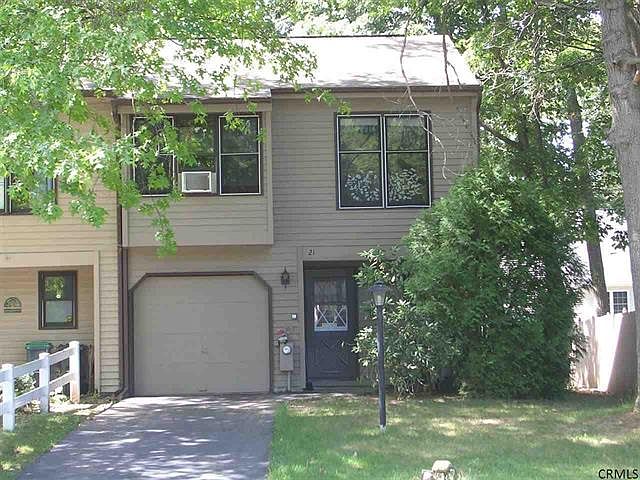 1st image of 21 Brenden Ct