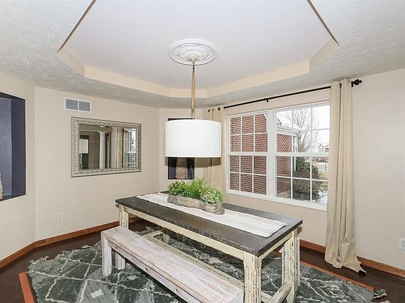 5th image of 5790 Weeping Cherry Ct