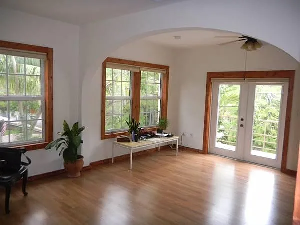 1 bed, 920 sqft, $2,675 — Photo 1