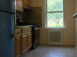 36-45 213th St #47A, Bayside, NY 11361