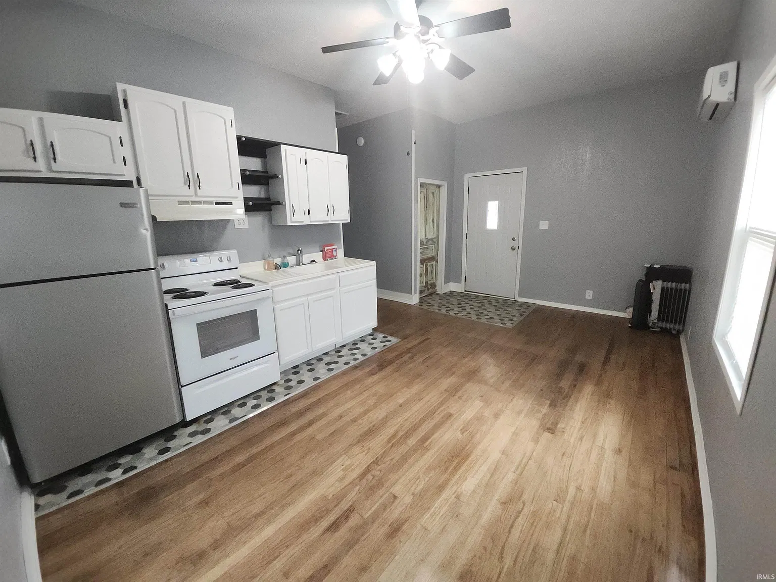 1 bed, 1.0 bath, 472 sqft, $750 — Photo 4