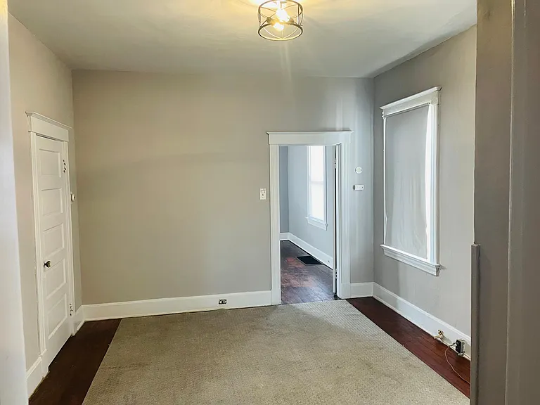 434 W Wyoming Ave — Photo 10
