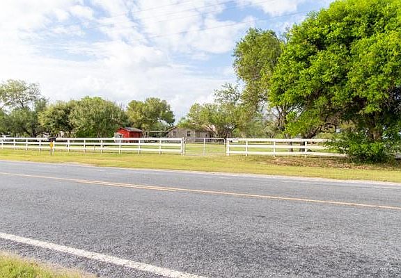 4th image of 17976 Fm 1762