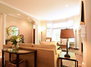 1442 W George St, Chicago, IL 60657