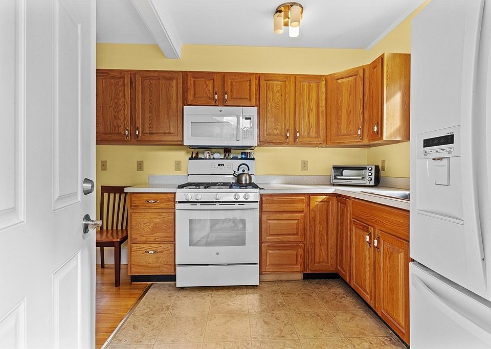 67 Groton St, Lawrence, MA 01843 Zillow