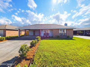 105 Pathway Ln, Lafayette, LA 70506