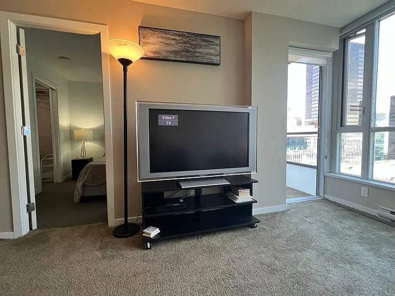 833 Seymour St #13 — Photo 21