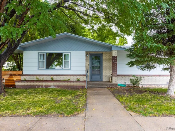 831 W 5th Street, Wray, CO 80758