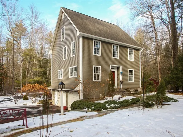 751 Park Hill Rd, Northampton, MA 01062