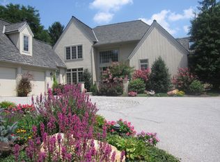 1258 Denbigh Ln, Wayne, PA 19087