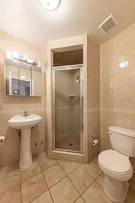 Rented by Compass | media 14