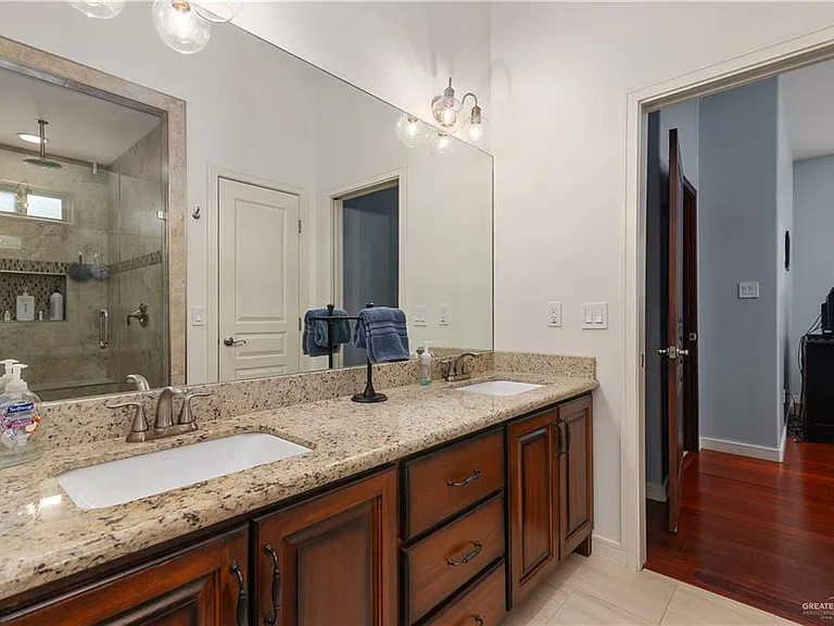 2314 Elbrus Ave — Photo 14