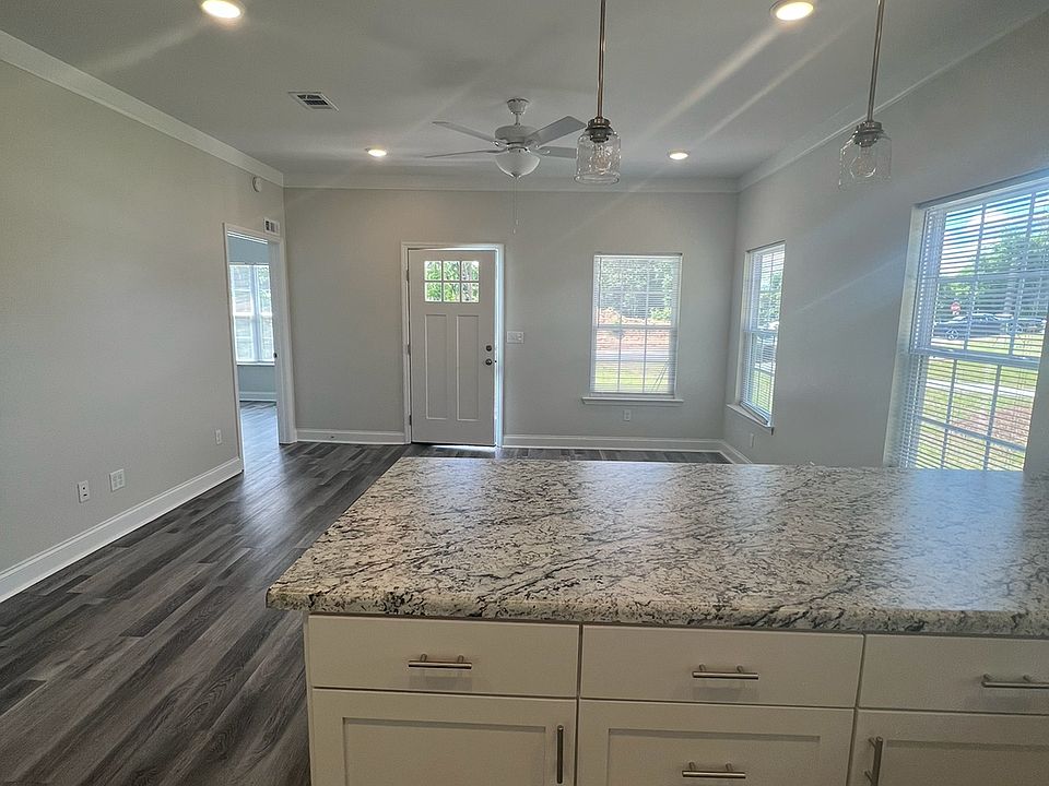 1st image of 2809 Pine Creek Trl Unit 1