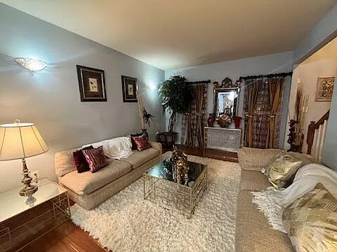 1611 Kings Valley Dr — Photo 12