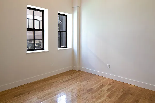Rented by Nooklyn NYC LLC | media 90
