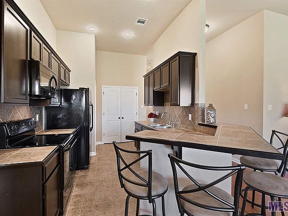 2nd image of 42350 Jadestone Ave