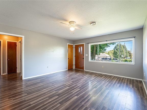 3rd image of 605 8th Ave
