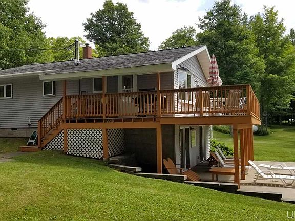 2nd image of 153 N Trybom Dr #10