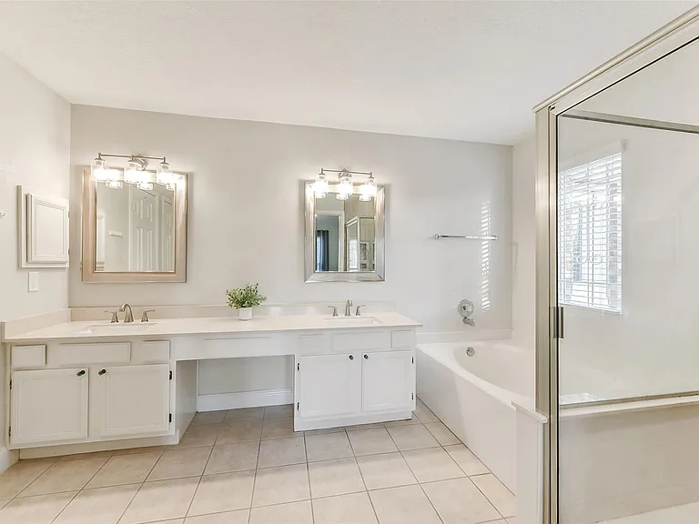 4010 Spring Branch Dr W — Photo 23