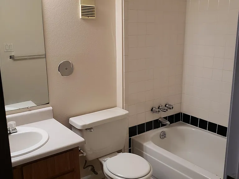 13352 E Jewell Ave #104 — Photo 11