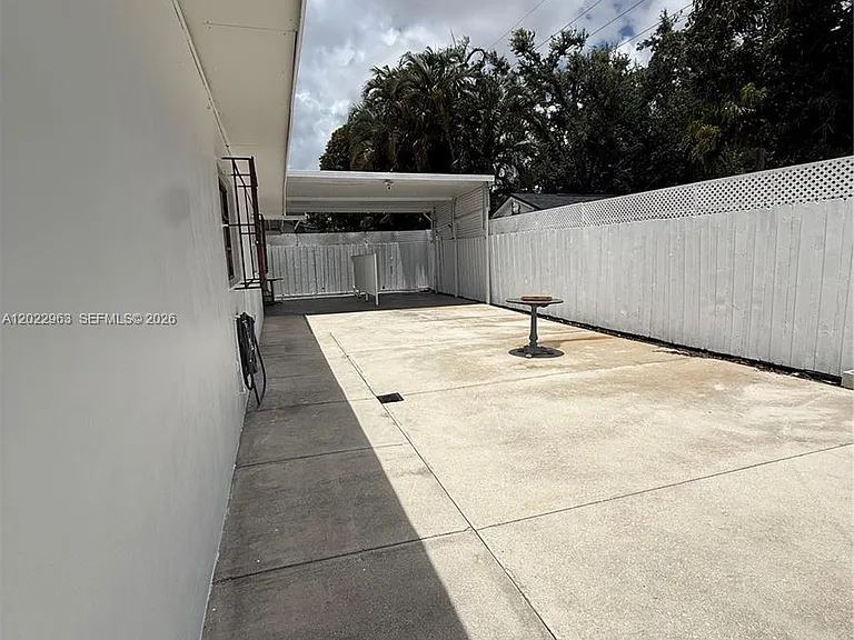 1046 NW 33rd Ave #BACK — Photo 20