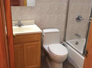 4236 159th St, Flushing, NY 11358