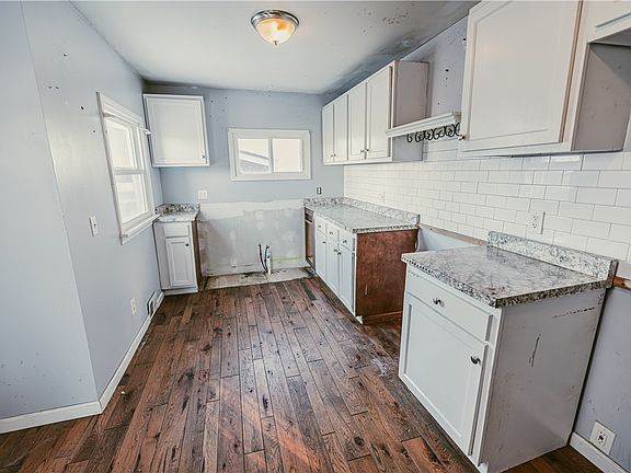 4th image of 189 Cravenwood Ave