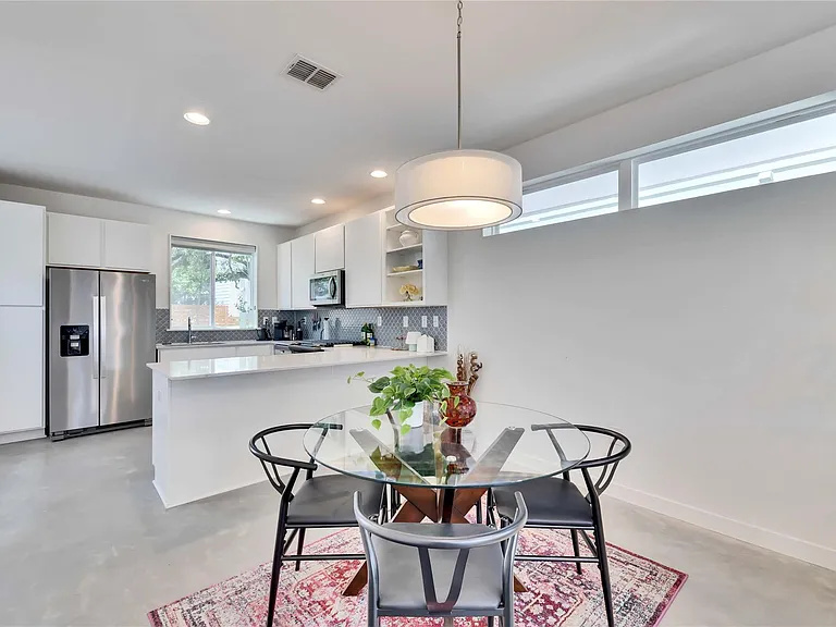 814 N Bluff Dr #82 — Photo 7