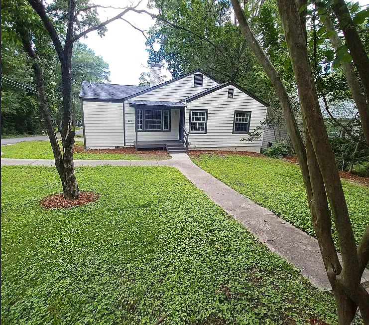 231 Ridgeway Rd — Photo 3