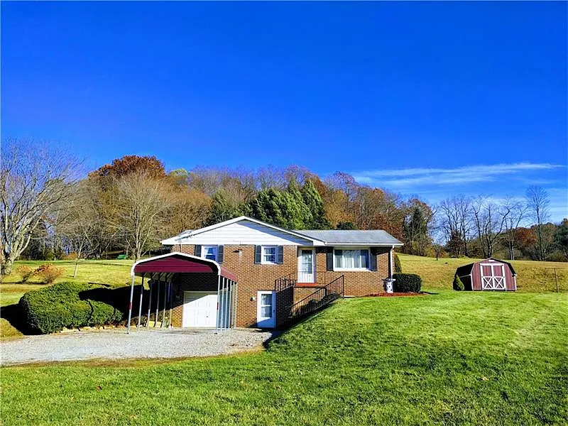 2436 Howes Run Rd photo 1