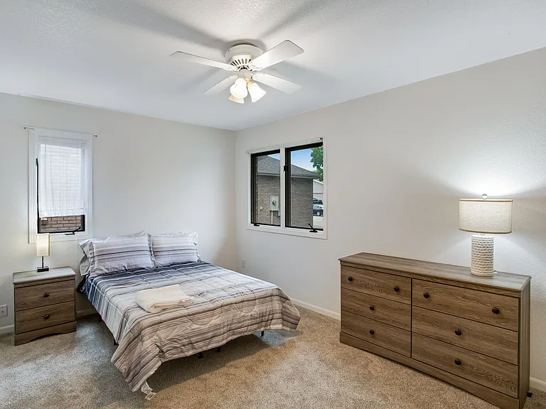 1606 Northbrook Dr — Photo 10