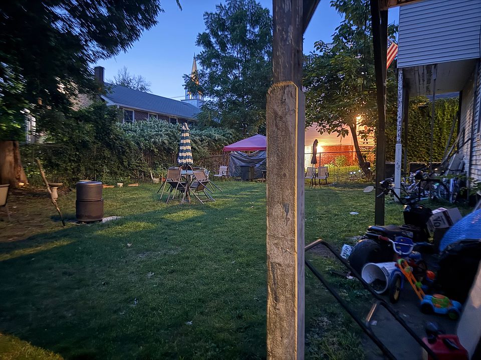 2nd image of 1-1 Seven Fith Ave