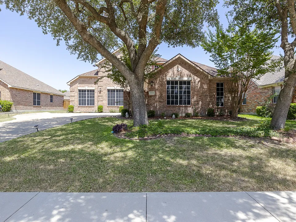 10002 River Bend Dr