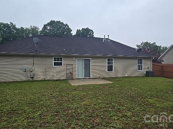 4th image of 5751 Justins Forest Dr