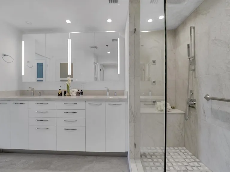 4114 W Palm Aire Dr #146B — Photo 41