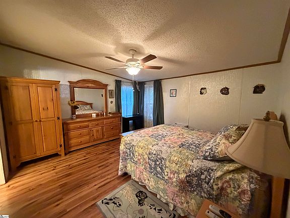 5th image of 173 Payne Dr