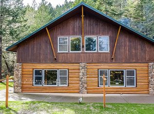 810 Savage Cres, Grants Pass, OR 97527