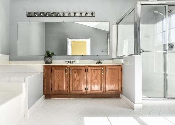 3rd image of 12339 Quiet Hollow Ct