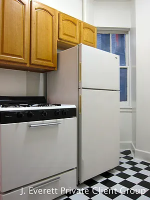 Rented by James Everett Lewis, LREB | media 39